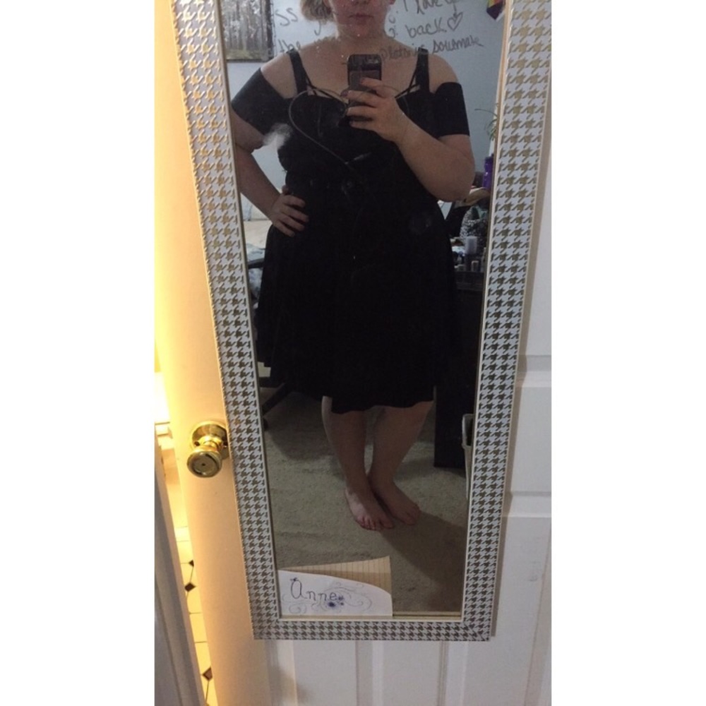 Torrid size 24 black dress